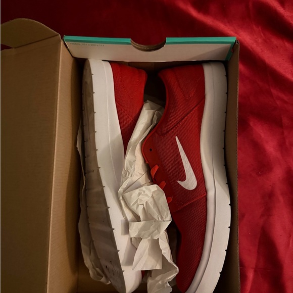 Nike SB - Picture 2 of 5